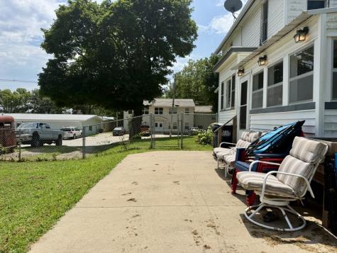 203 E Walnut Street Williamsburg IA 52361