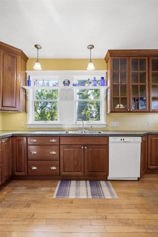 3101 Alburnett Road Marion IA 52302