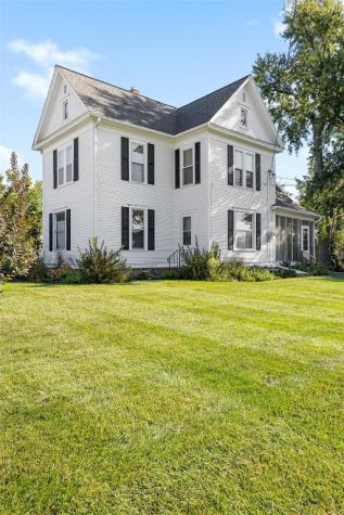 3101 Alburnett Road Marion IA 52302