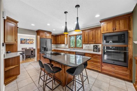 5102 Broadlawn Drive SE Cedar Rapids IA 52403