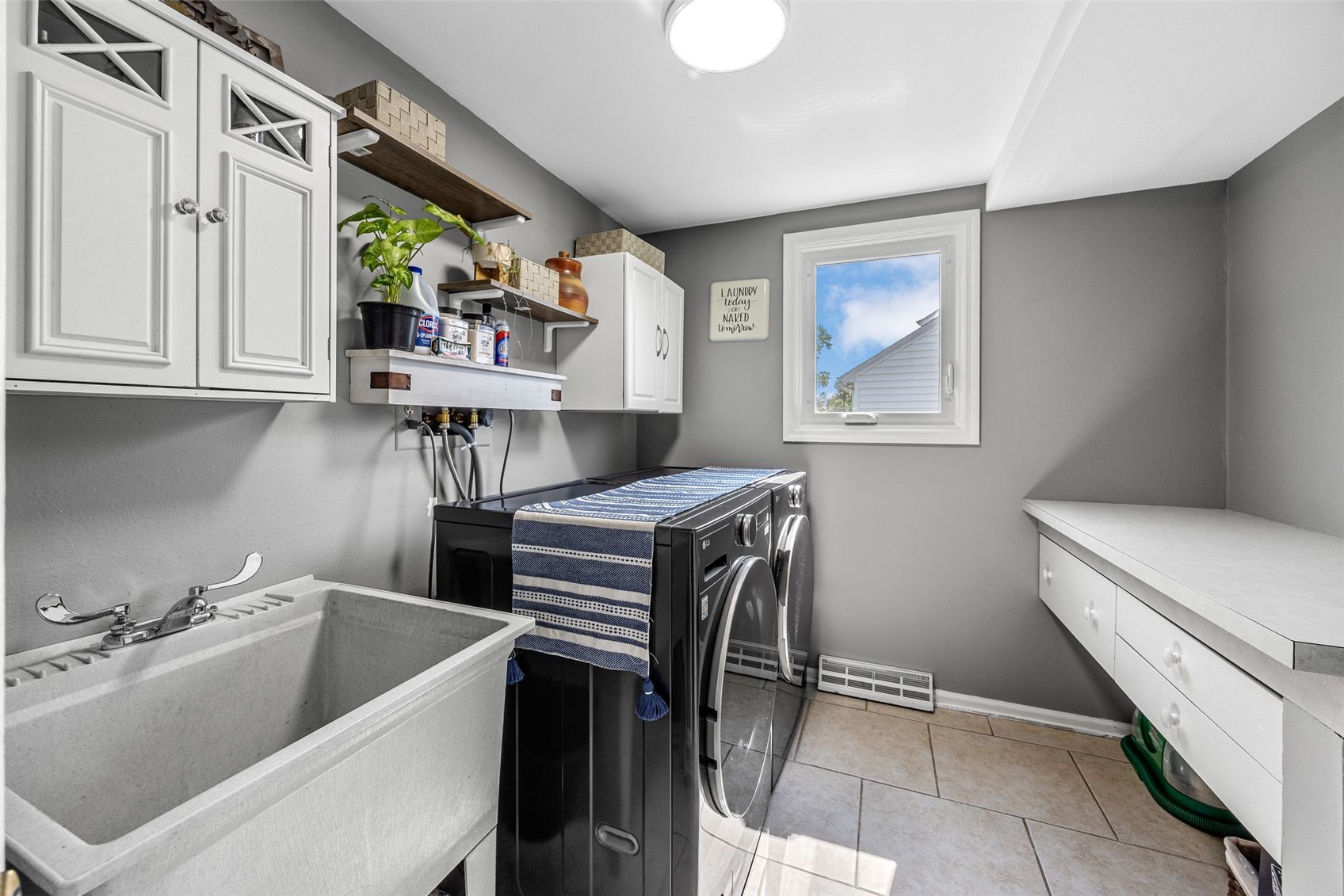 5102 Broadlawn Drive SE Cedar Rapids IA 52403
