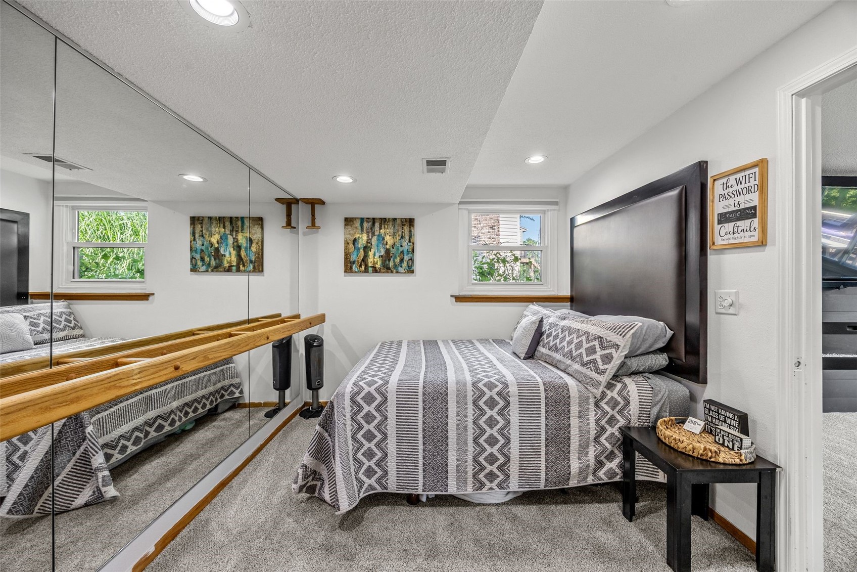 5102 Broadlawn Drive SE Cedar Rapids IA 52403