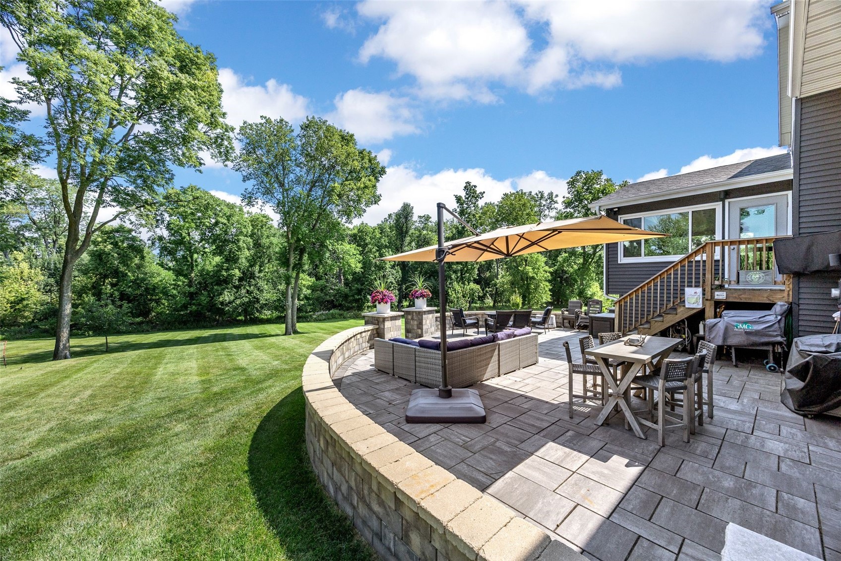 5102 Broadlawn Drive SE Cedar Rapids IA 52403