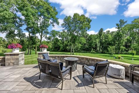 5102 Broadlawn Drive SE Cedar Rapids IA 52403