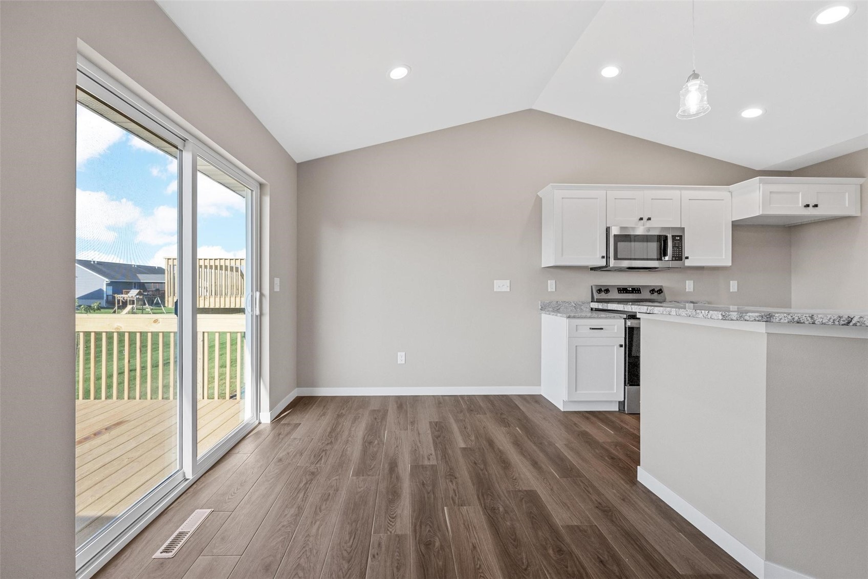 425 Sumac Drive Palo IA 52324