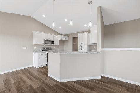 425 Sumac Drive Palo IA 52324