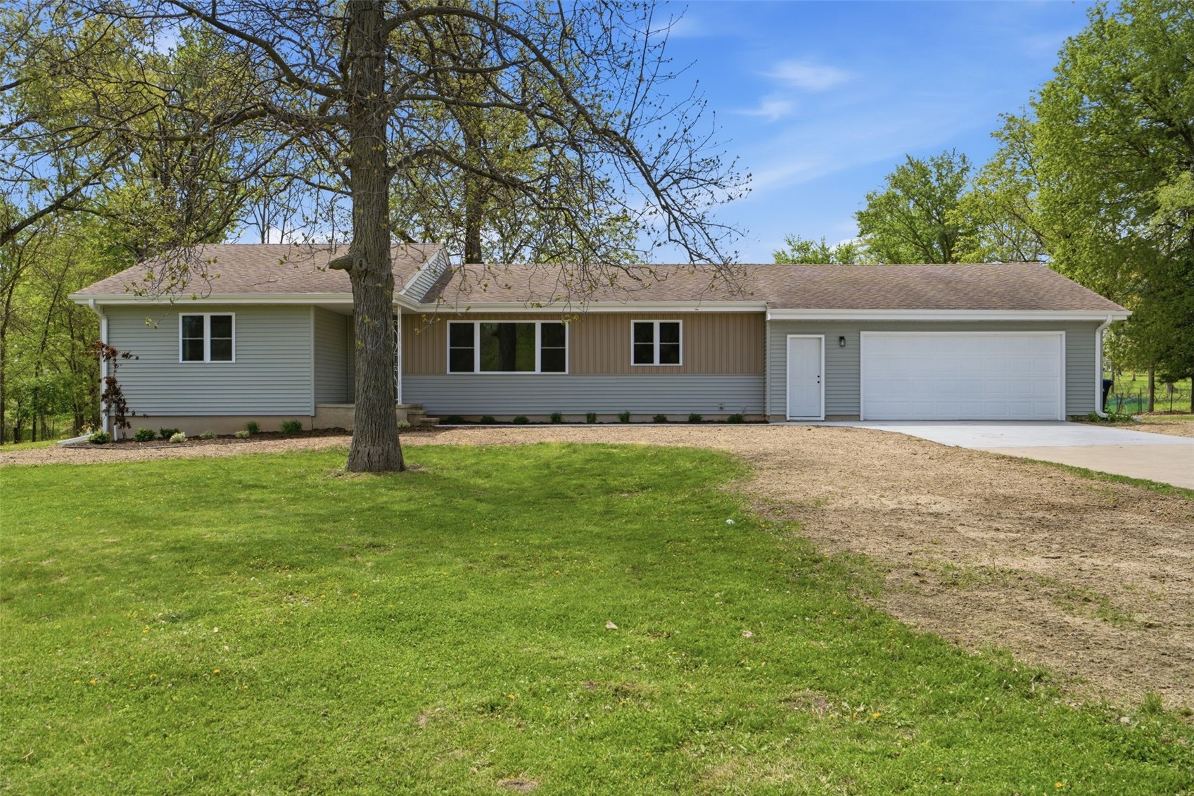 1033 Rolling Glen Drive Marion IA 52302