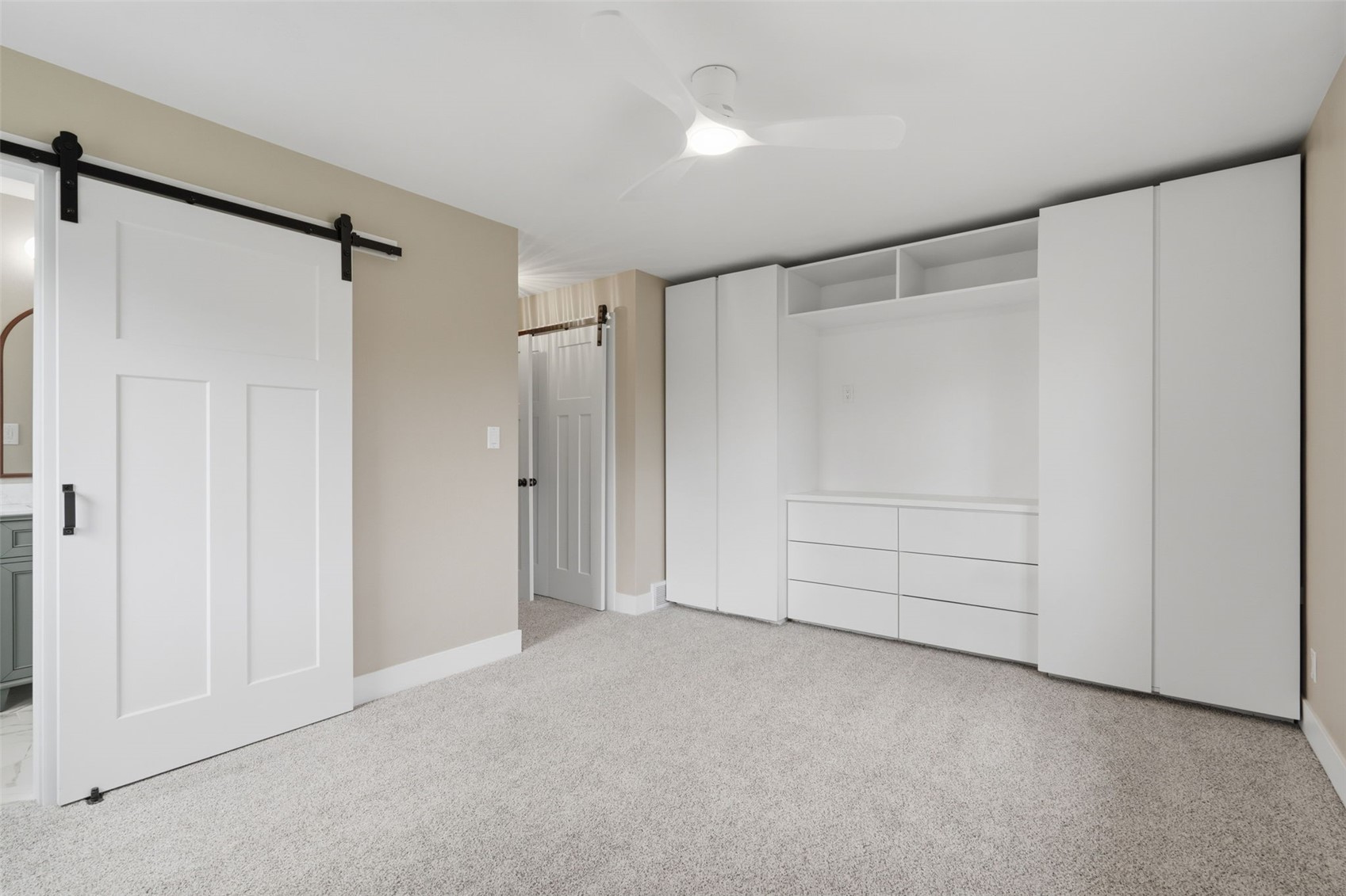 1033 Rolling Glen Drive Marion IA 52302