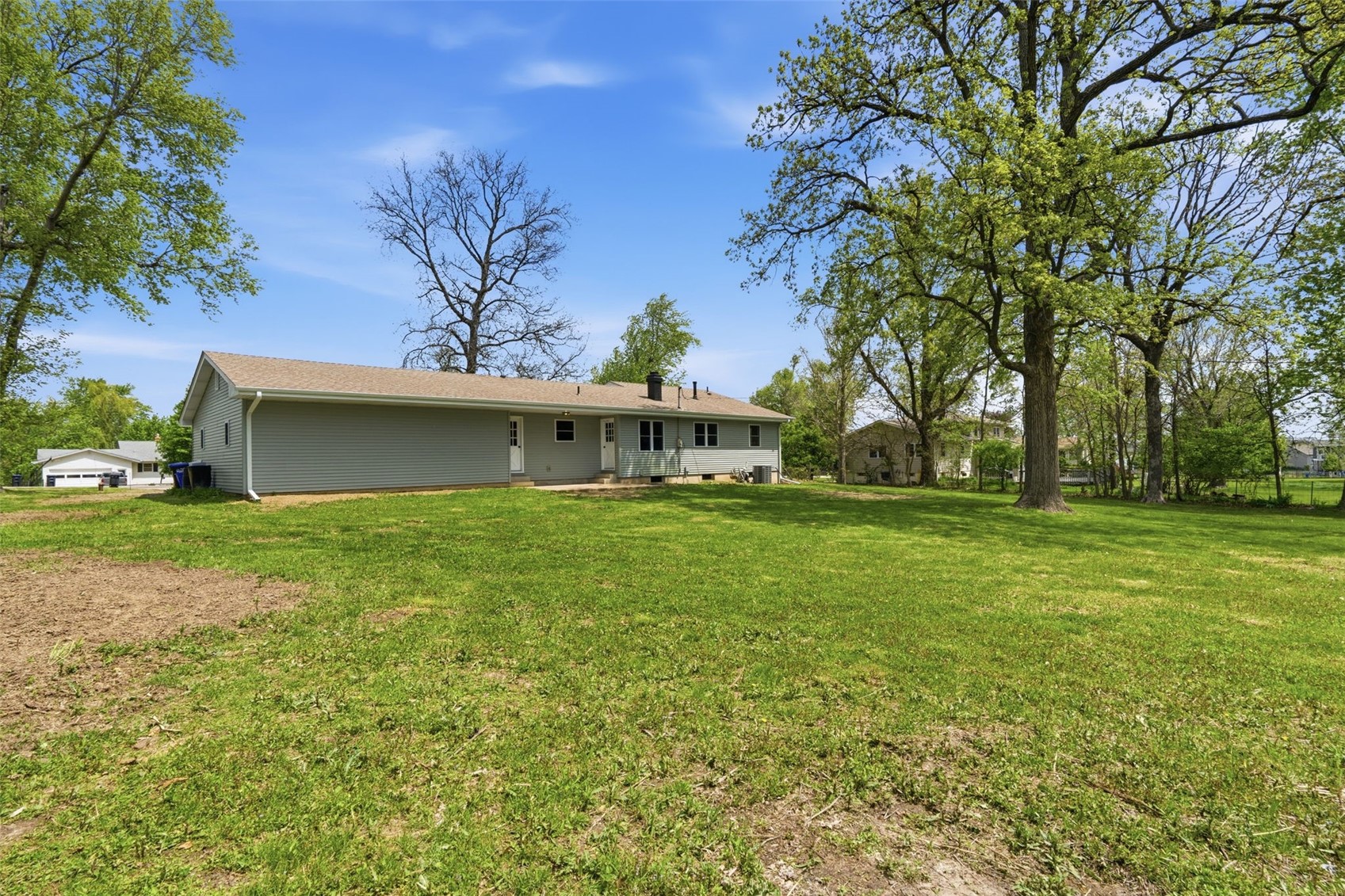 1033 Rolling Glen Drive Marion IA 52302
