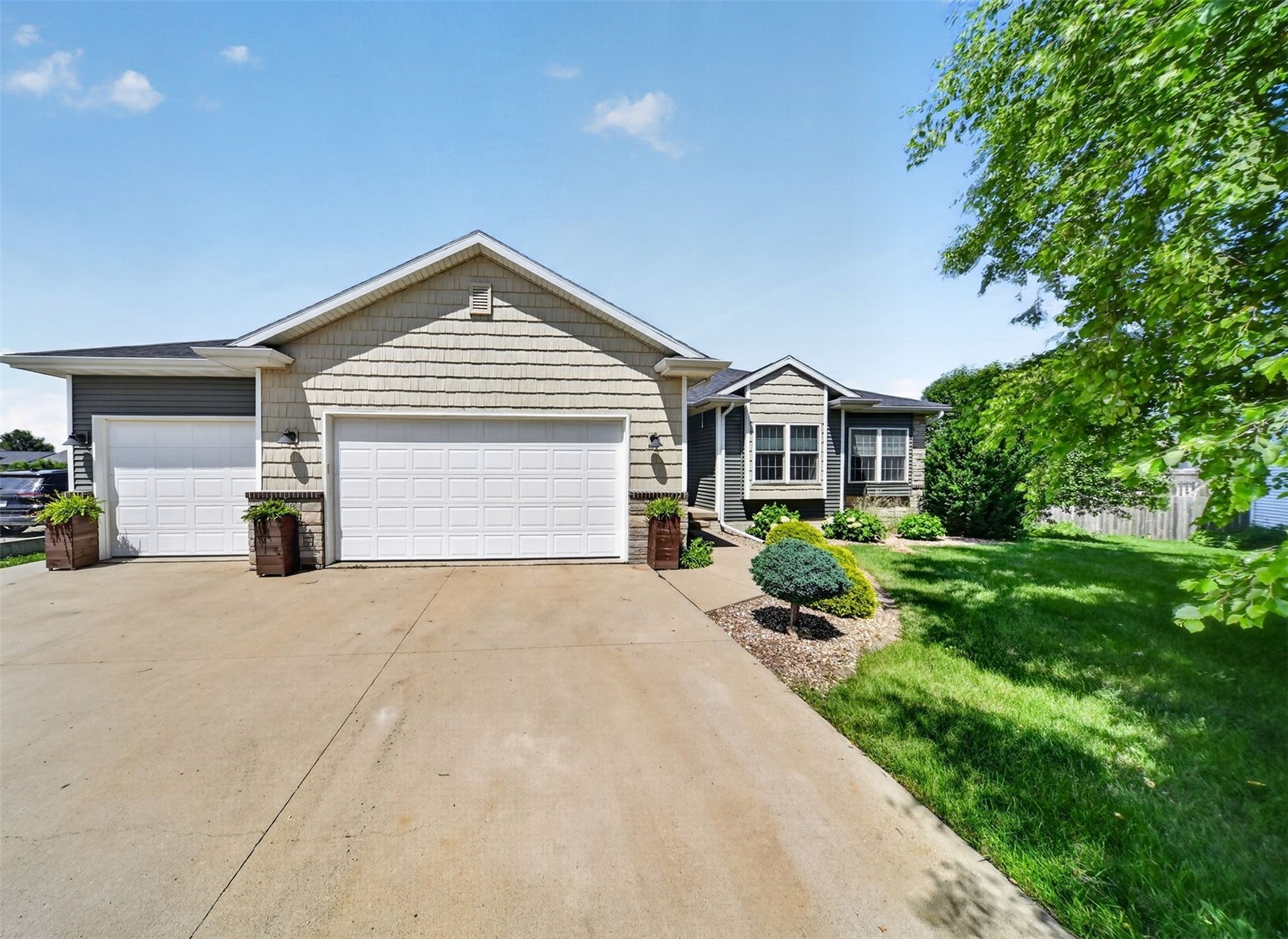 168 Free Bird Court Palo IA 52324