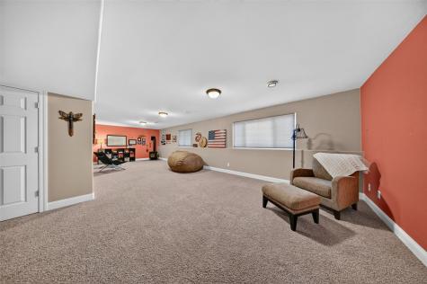 168 Free Bird Court Palo IA 52324