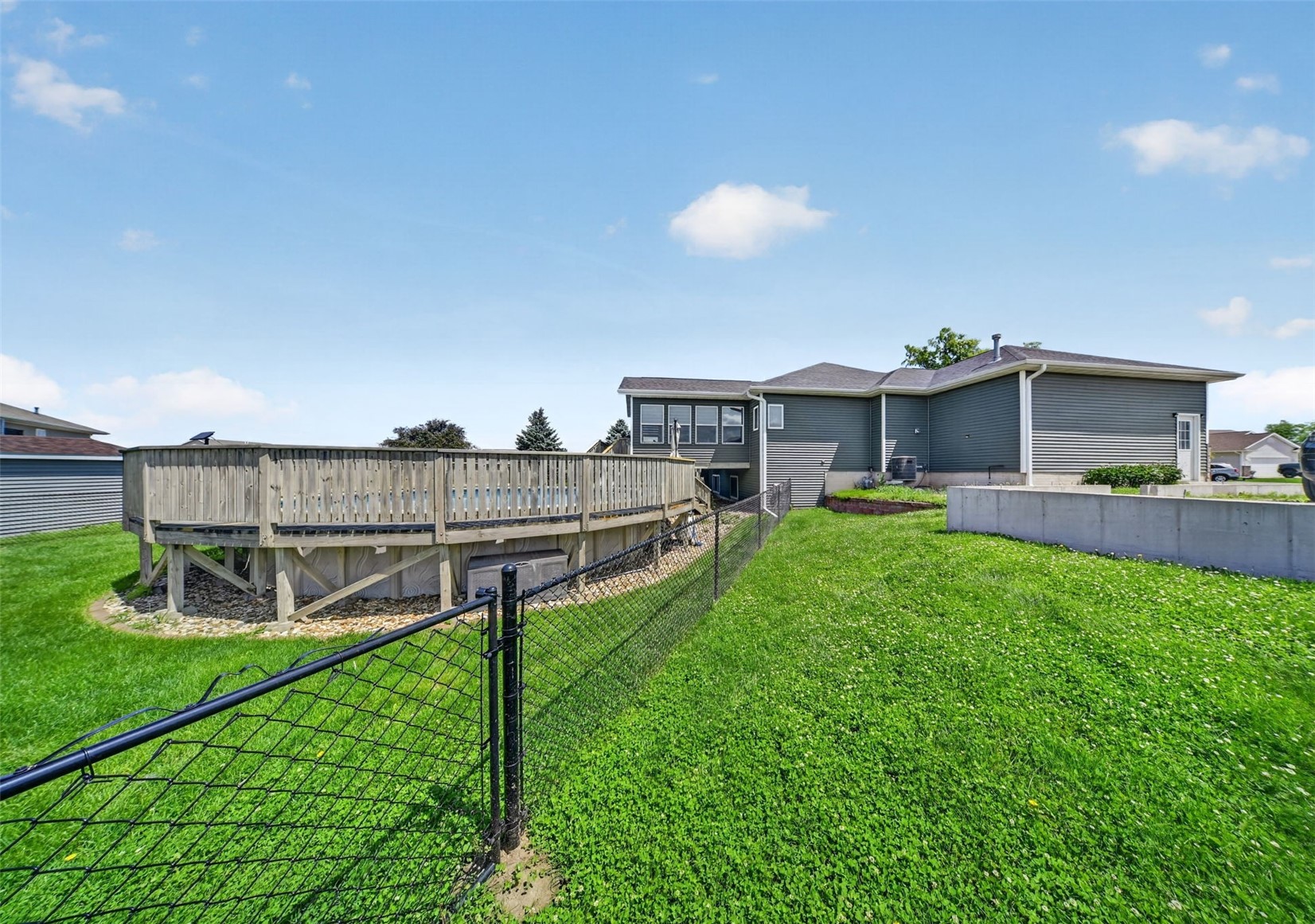 168 Free Bird Court Palo IA 52324