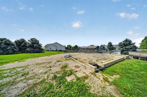 168 Free Bird Court Palo IA 52324