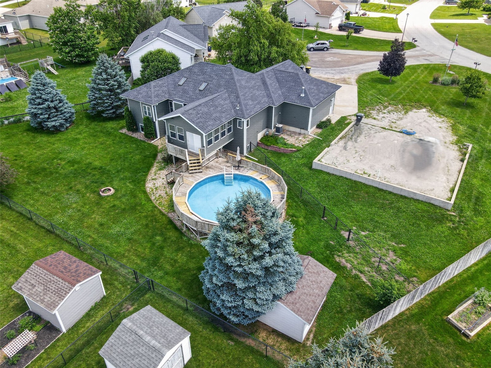 168 Free Bird Court Palo IA 52324