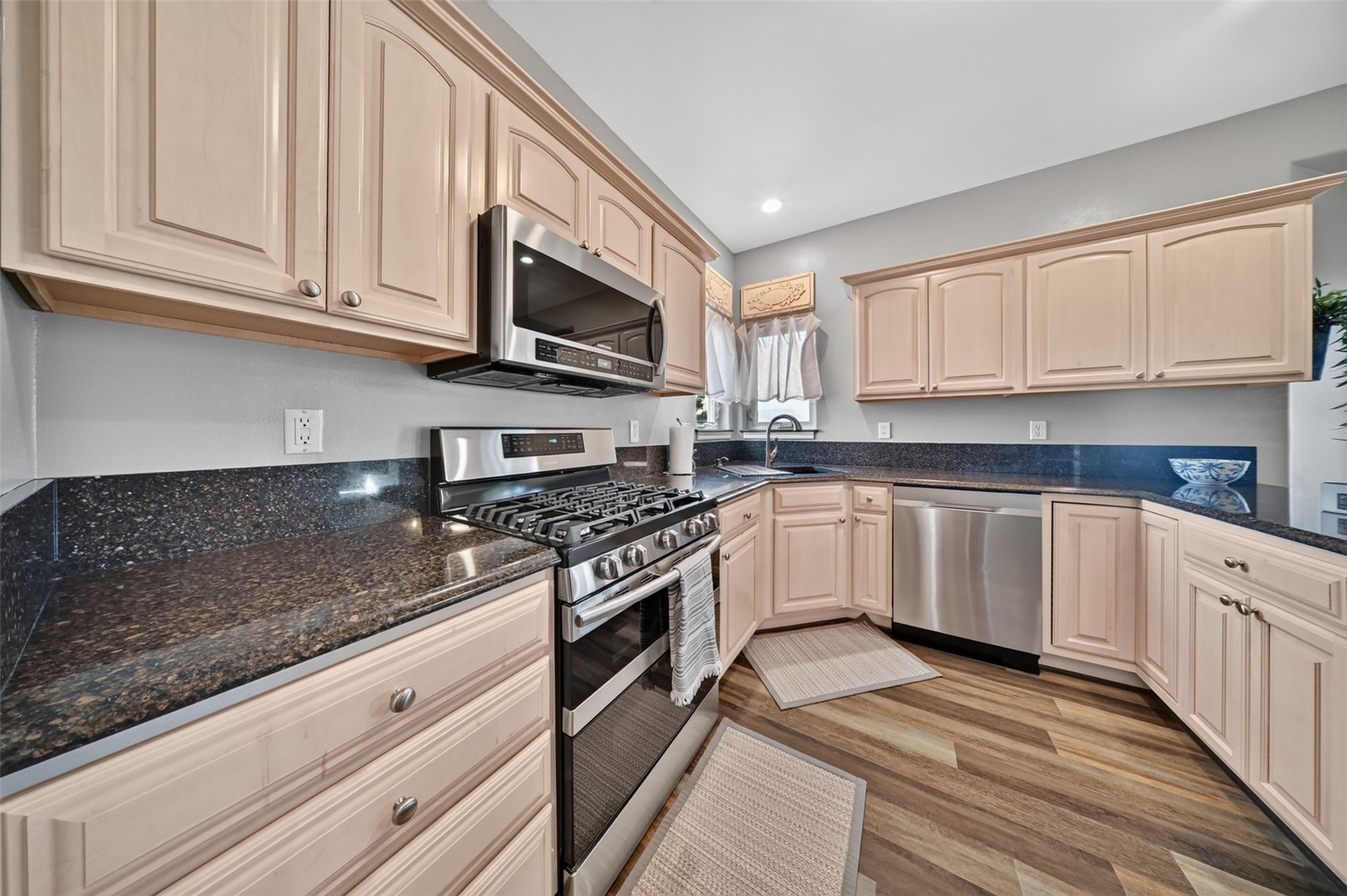 168 Free Bird Court Palo IA 52324