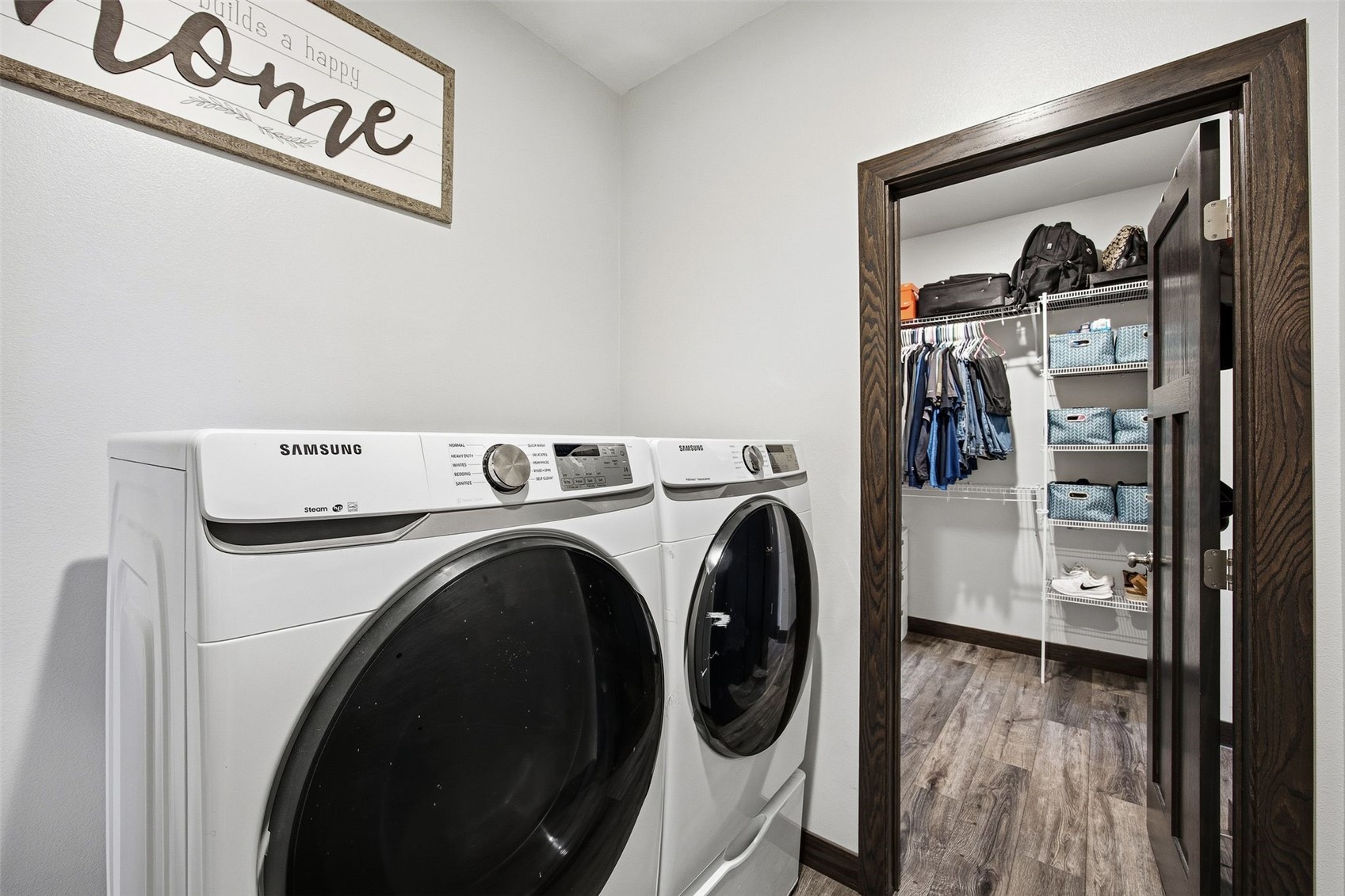 208 Shiloh Vista Avenue Urbana IA 52345