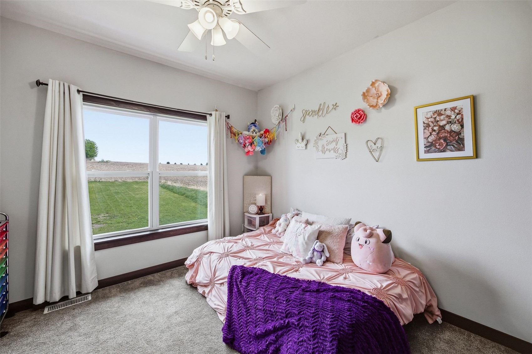 208 Shiloh Vista Avenue Urbana IA 52345