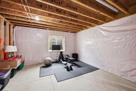 208 Shiloh Vista Avenue Urbana IA 52345