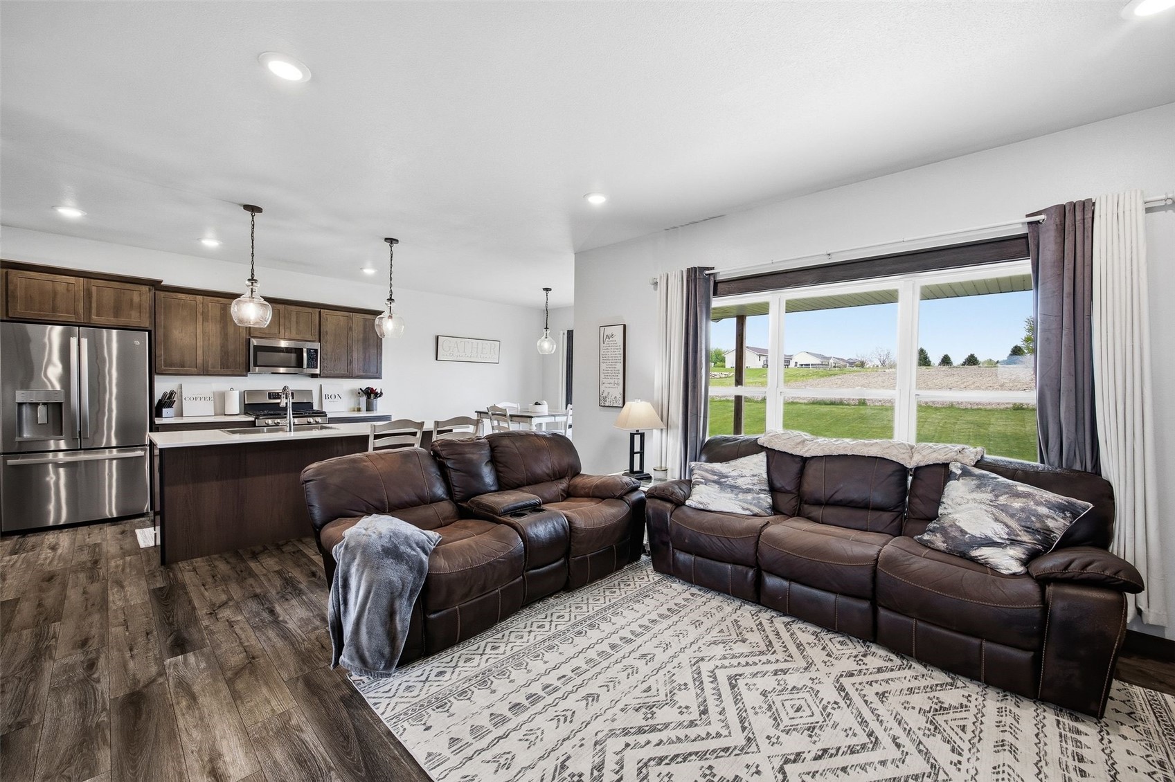 208 Shiloh Vista Avenue Urbana IA 52345