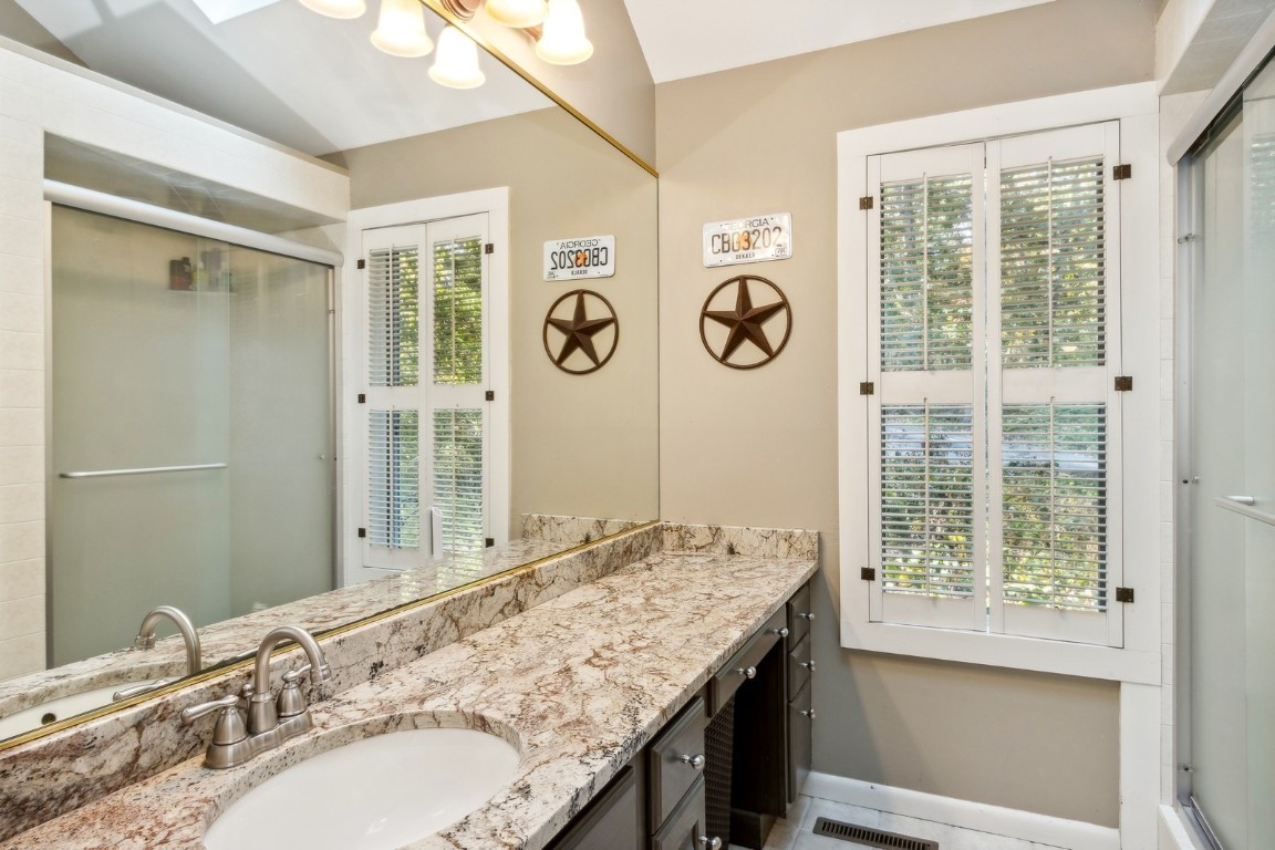 1462 Trail Bend NW Swisher IA 52338