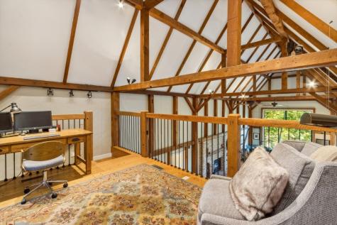 1462 Trail Bend NW Swisher IA 52338
