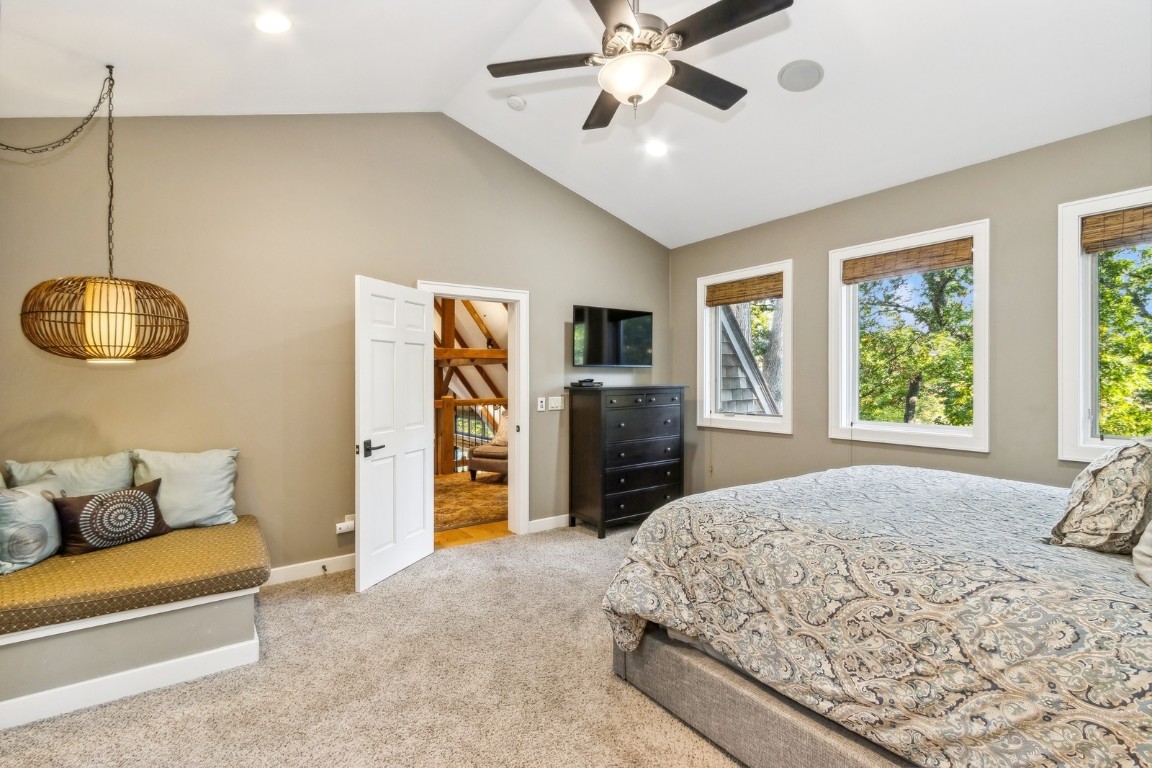 1462 Trail Bend NW Swisher IA 52338