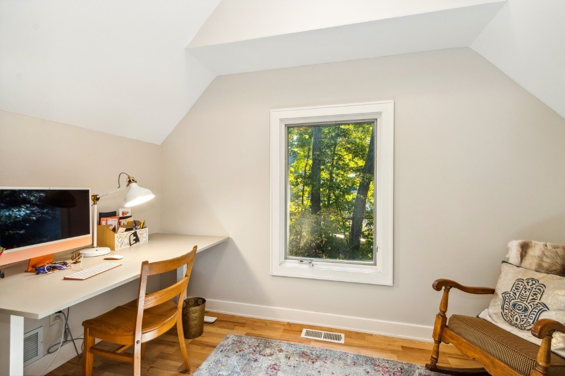 1462 Trail Bend NW Swisher IA 52338