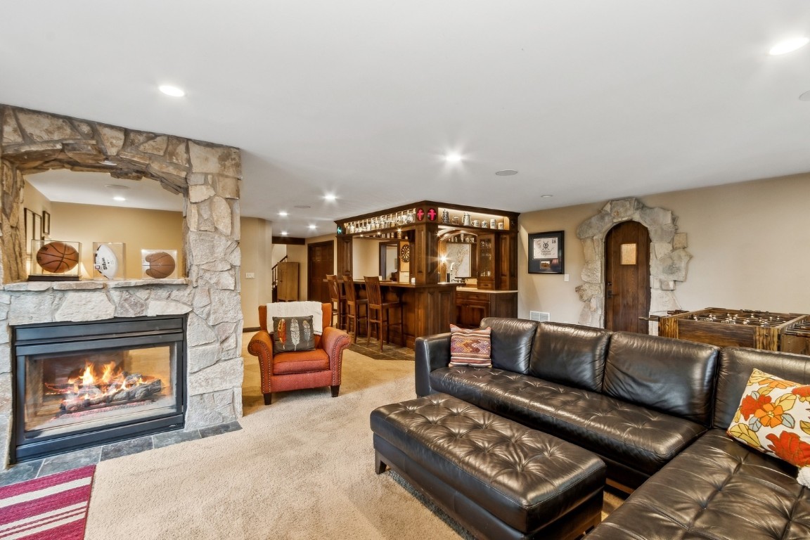 1462 Trail Bend NW Swisher IA 52338