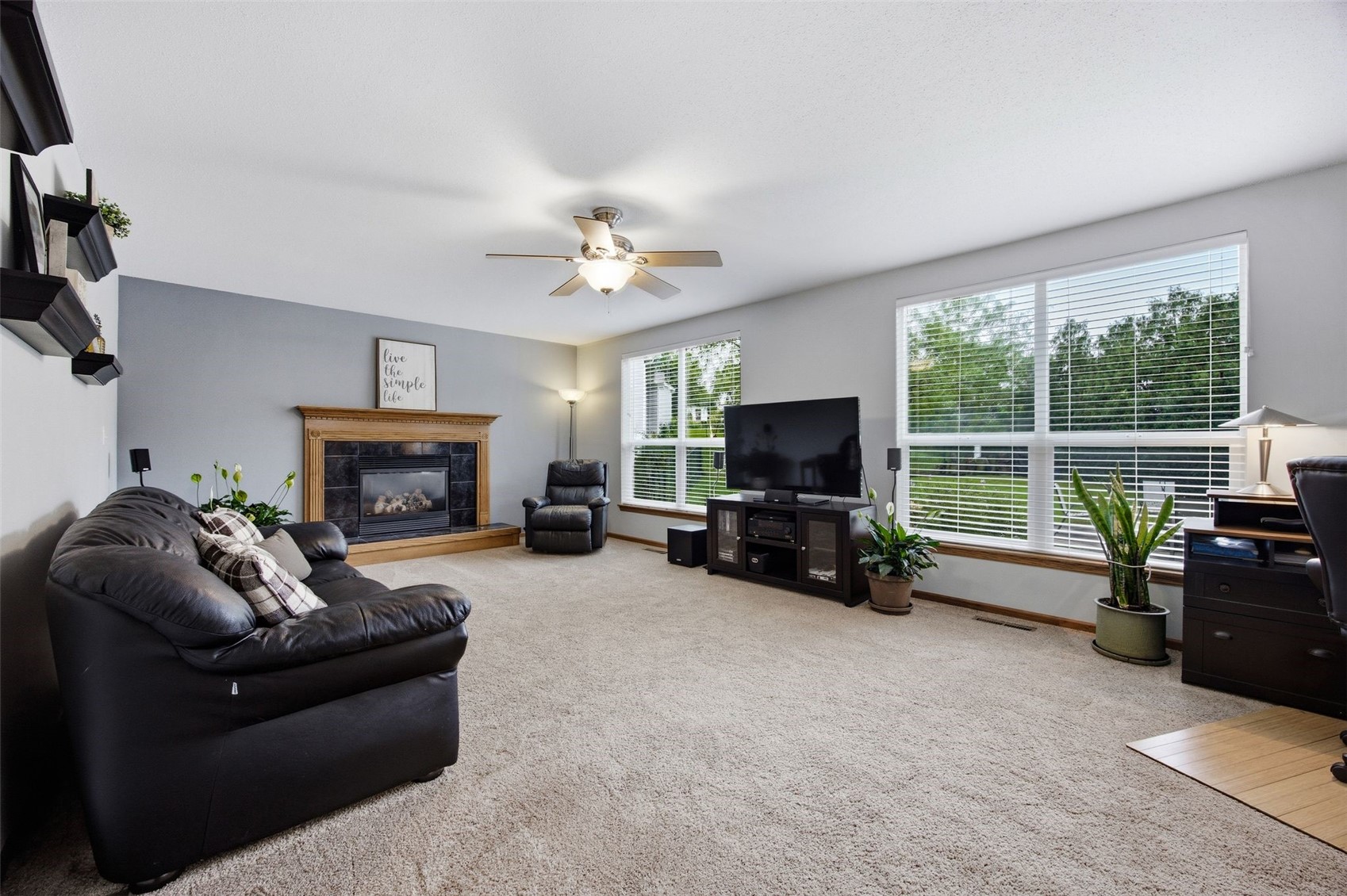 507 Hearthstone Drive NW Cedar Rapids IA 52405