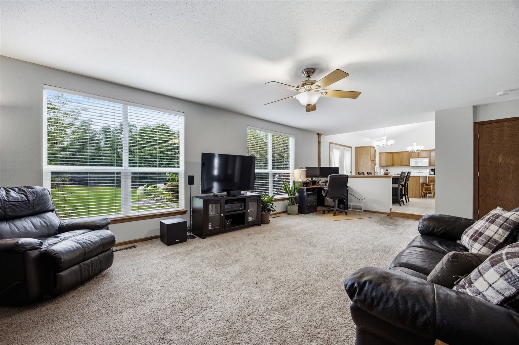 507 Hearthstone Drive NW Cedar Rapids IA 52405