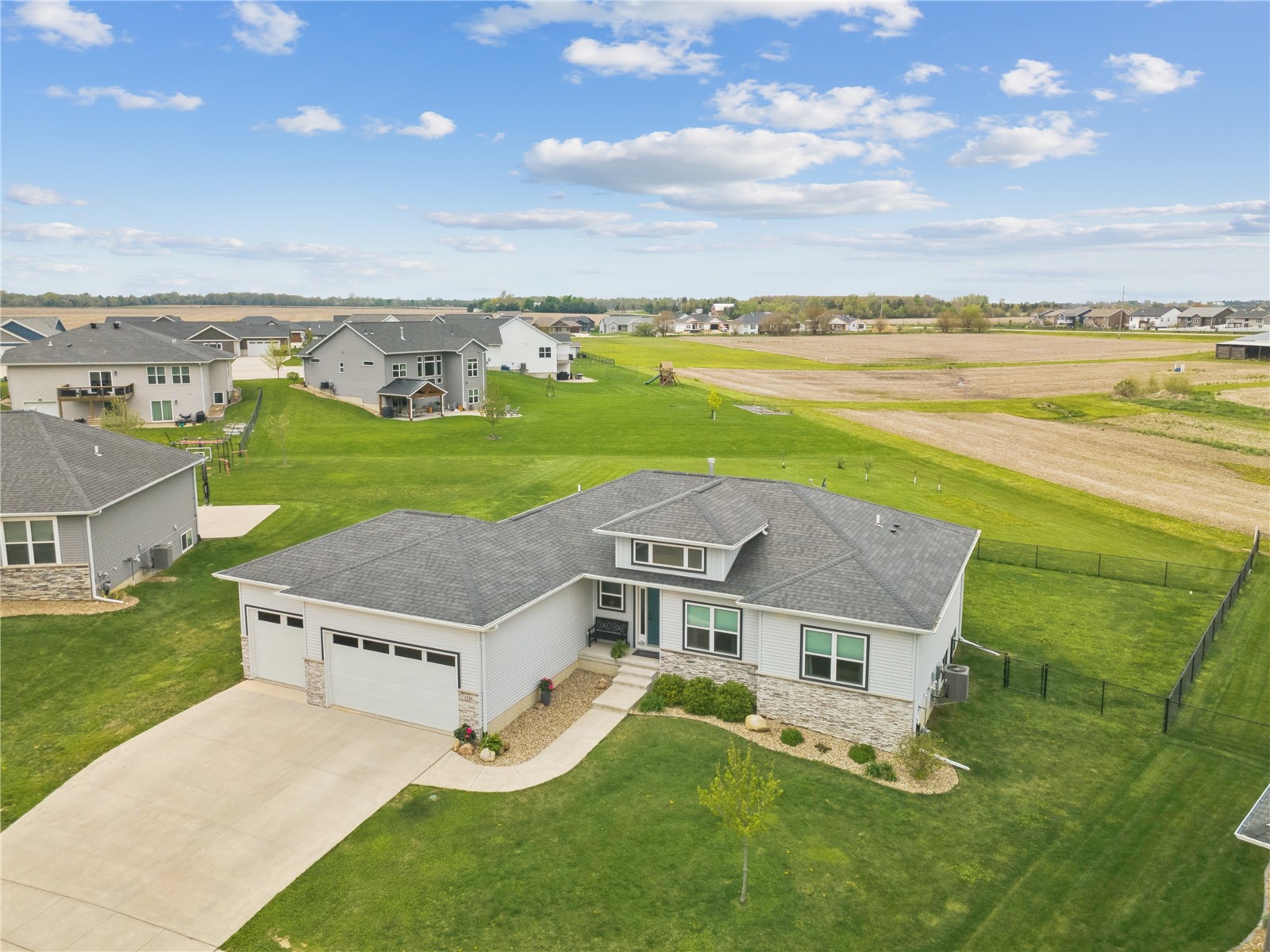 1134 Adare Pass Marion IA 52302