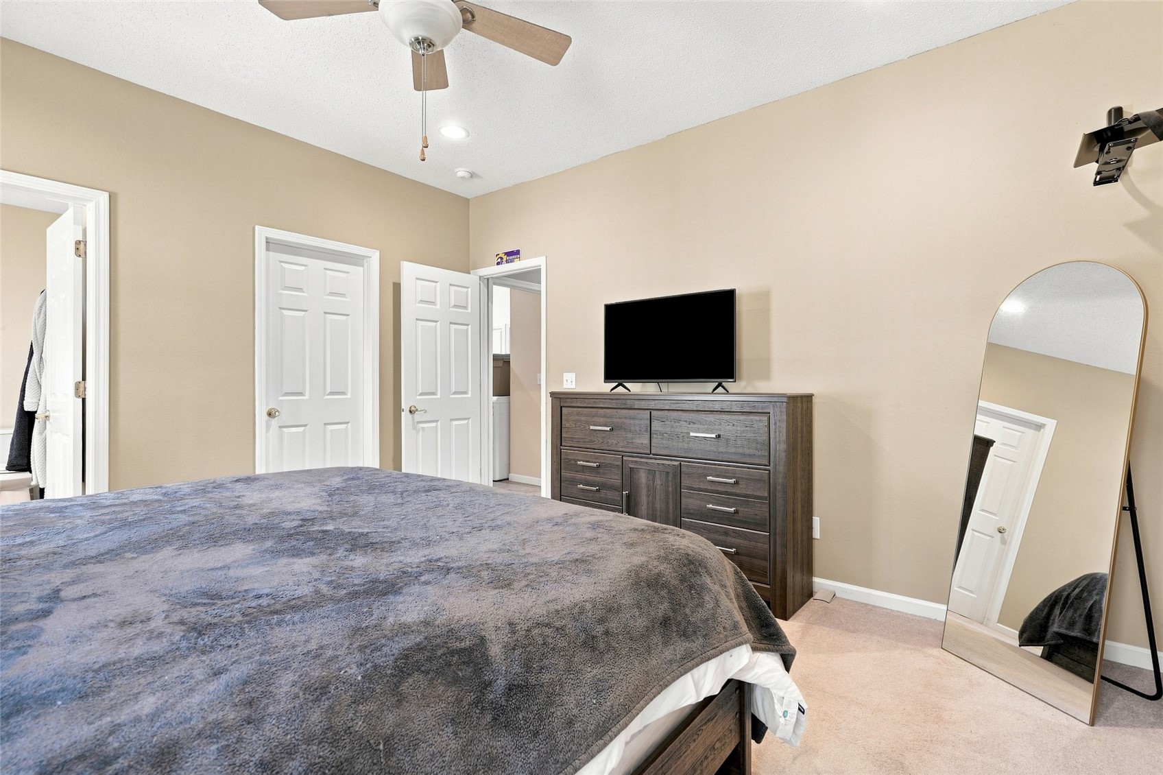 3808 Richland Drive NW Cedar Rapids IA 52405
