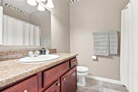 3808 Richland Drive NW Cedar Rapids IA 52405