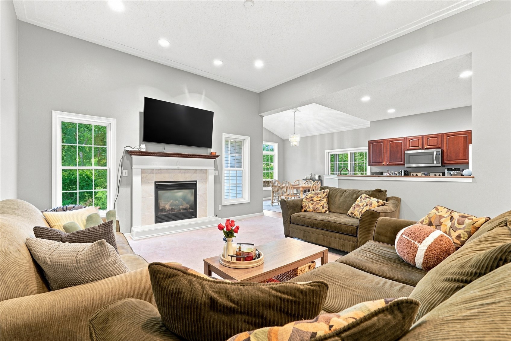 3808 Richland Drive NW Cedar Rapids IA 52405
