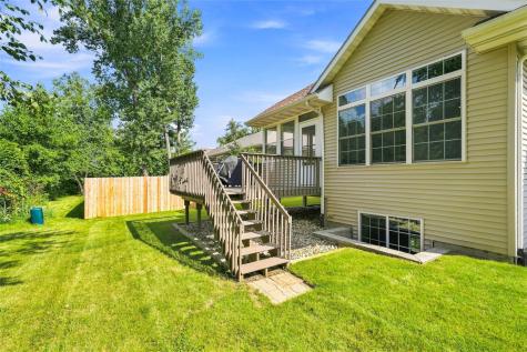 3808 Richland Drive NW Cedar Rapids IA 52405