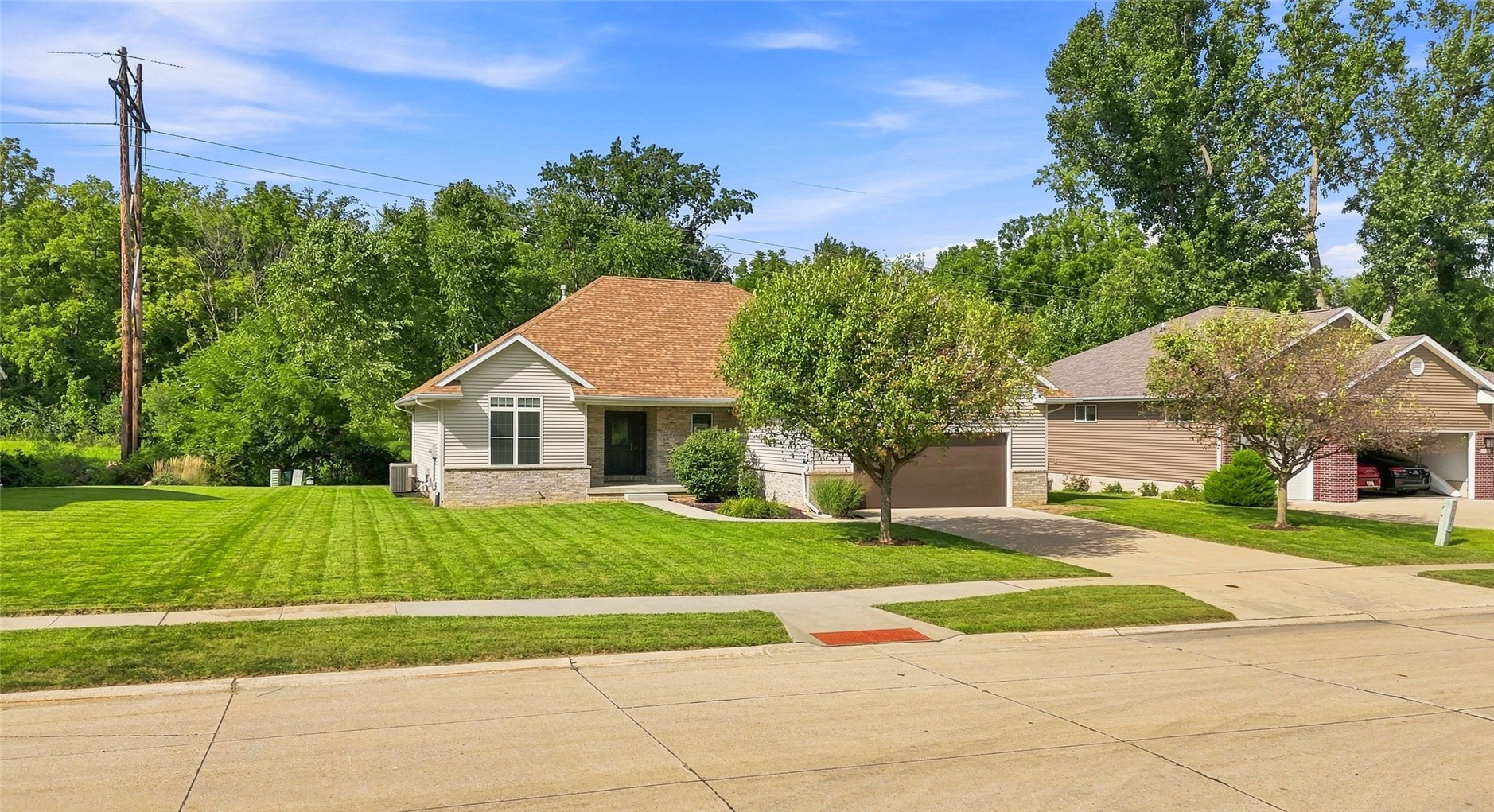 3808 Richland Drive NW Cedar Rapids IA 52405