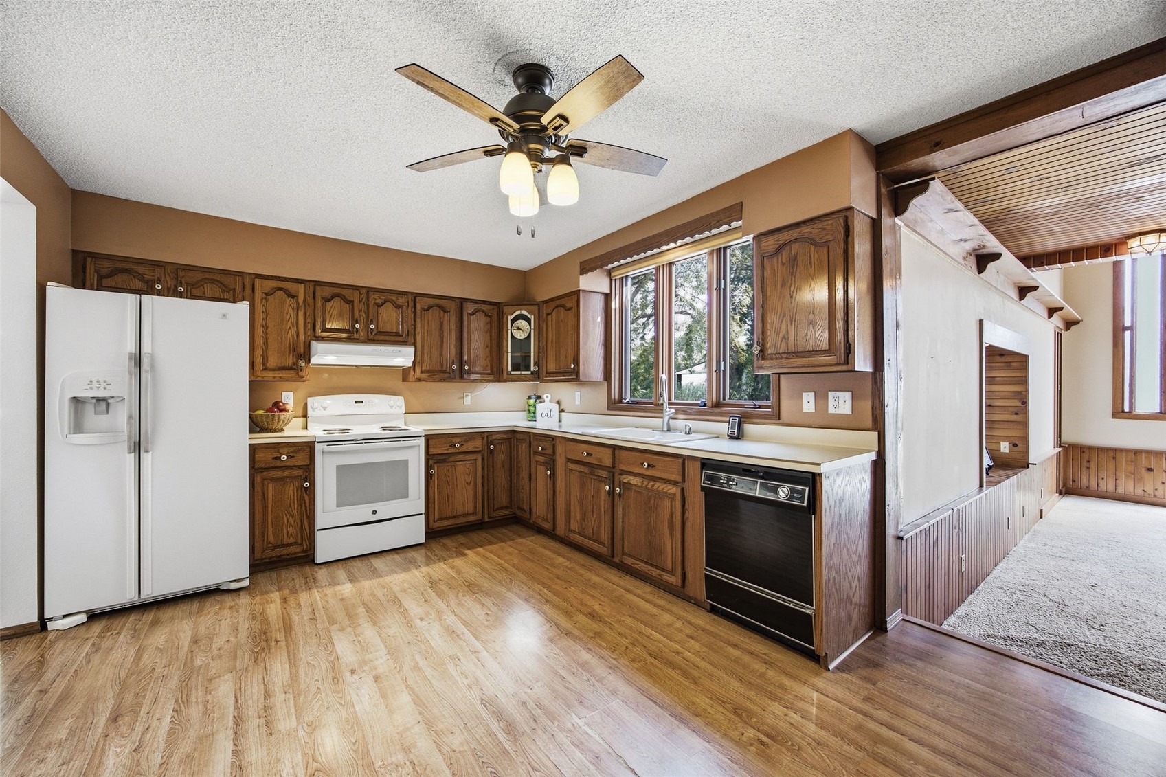1795 Lake Manor Road NE Solon IA 52333