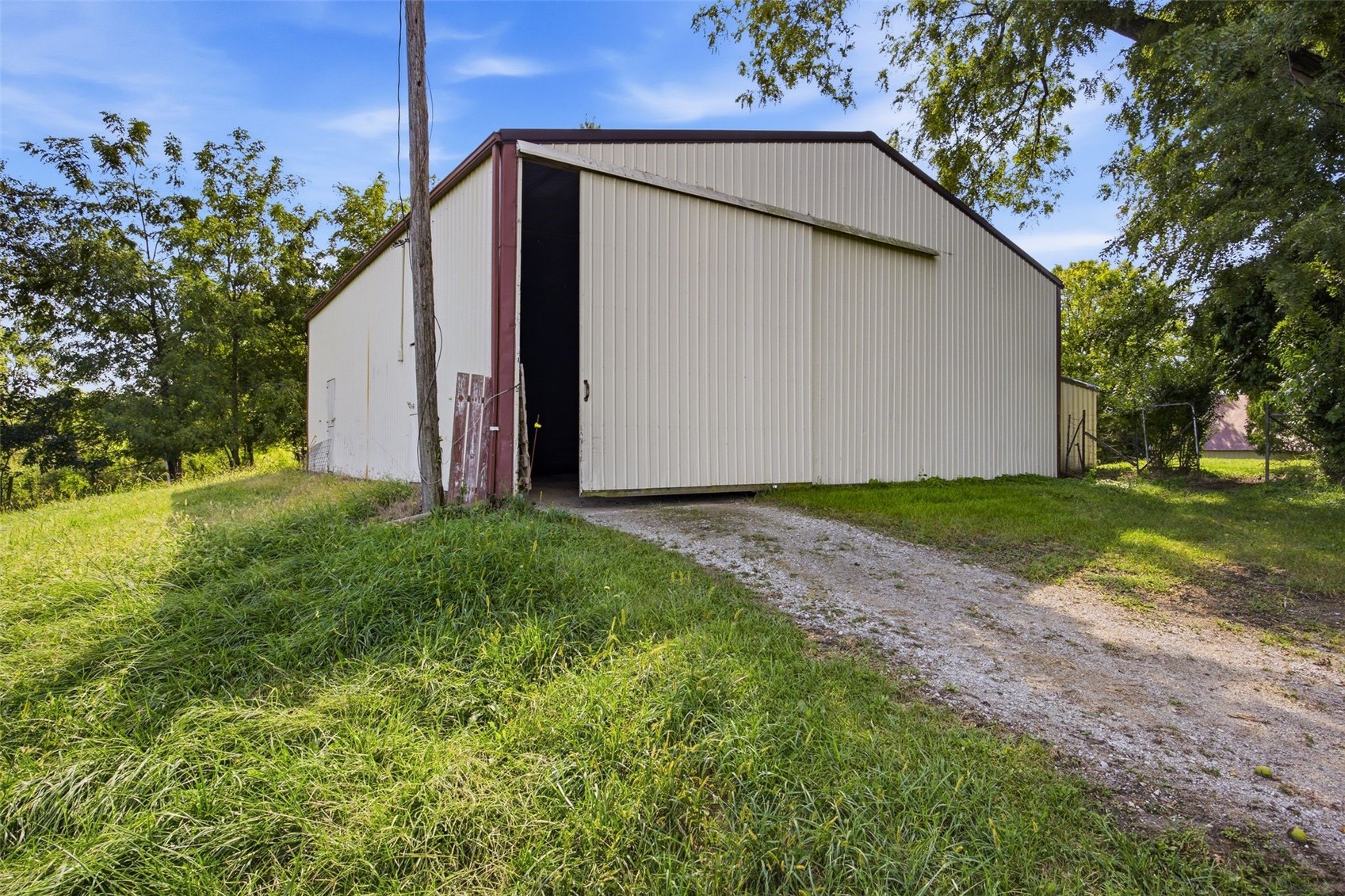 1795 Lake Manor Road NE Solon IA 52333