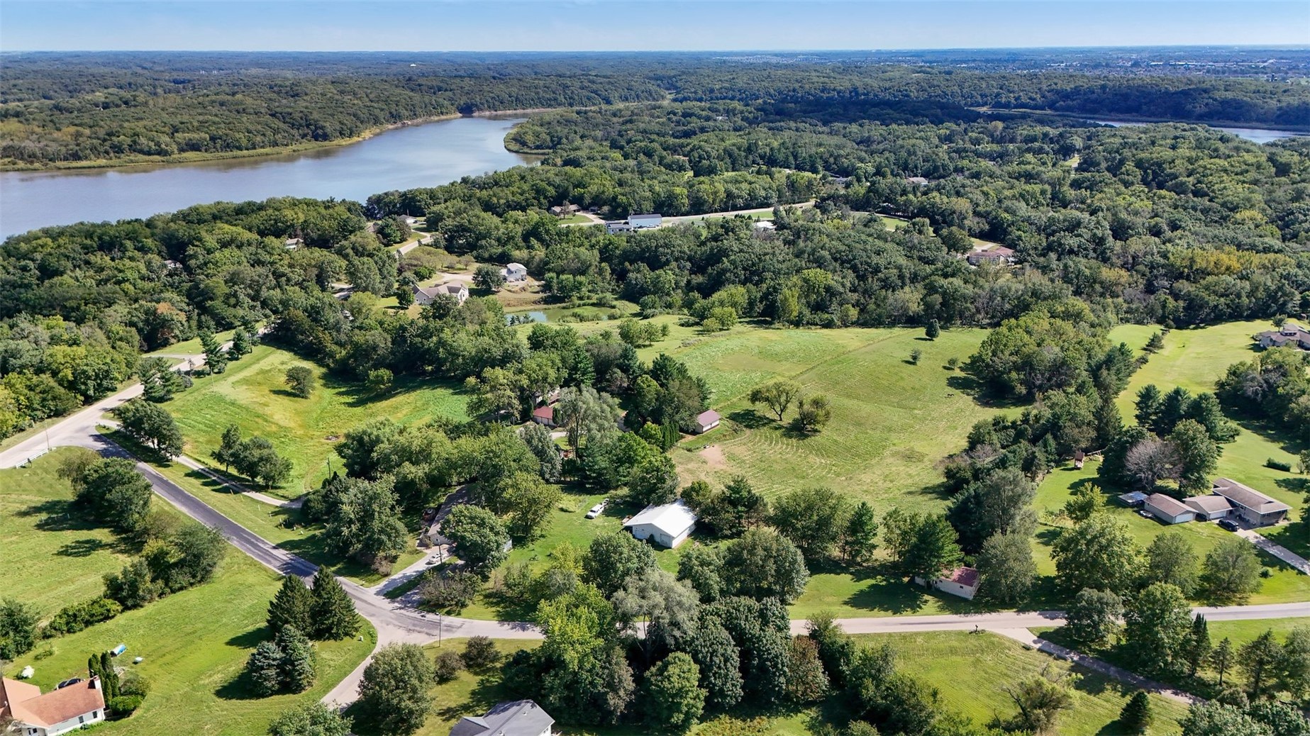 1795 Lake Manor Road NE Solon IA 52333