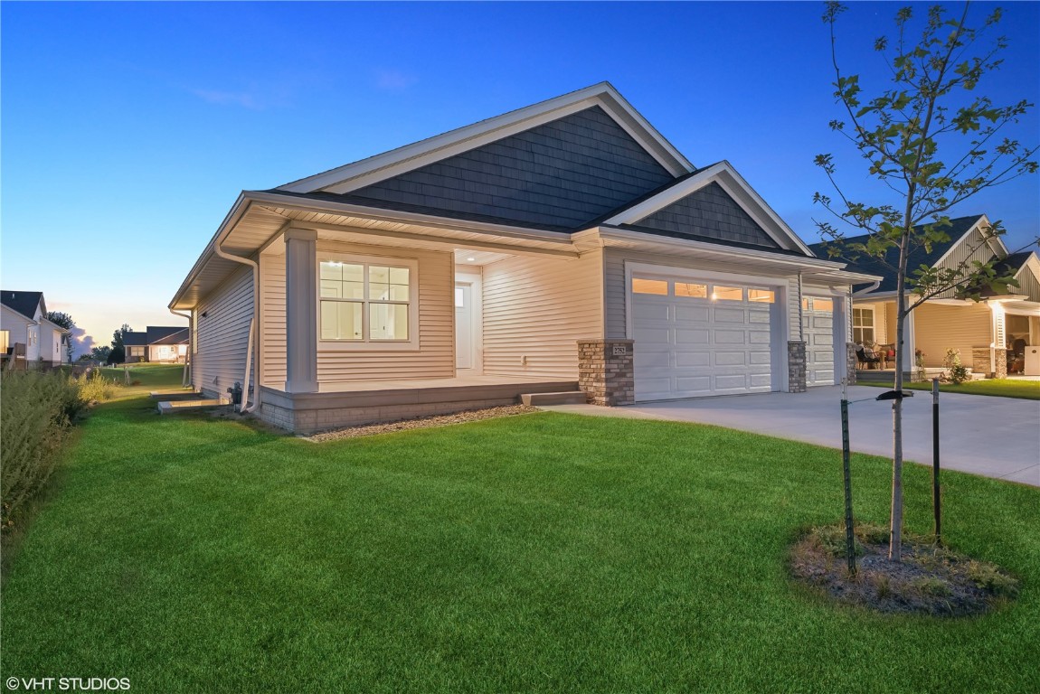 2752 Roycroft Drive Marion IA 52302