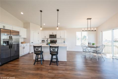 2752 Roycroft Drive Marion IA 52302