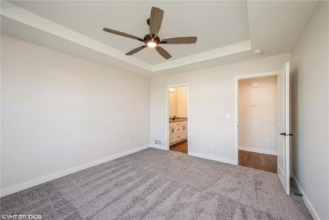 2752 Roycroft Drive Marion IA 52302