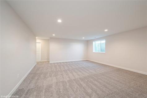 2752 Roycroft Drive Marion IA 52302