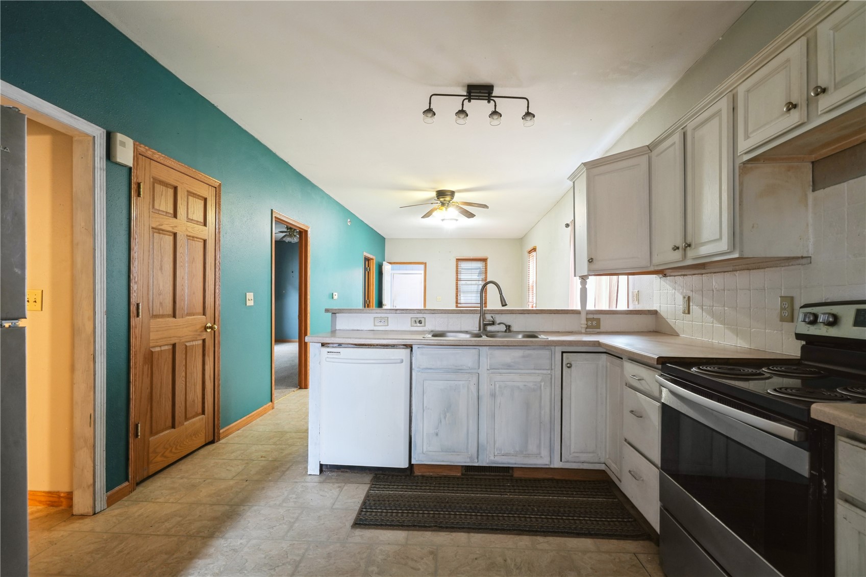916 9th Street SW Cedar Rapids IA 52404