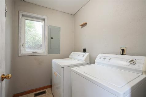 916 9th Street SW Cedar Rapids IA 52404