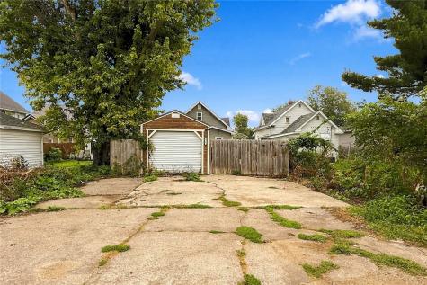 916 9th Street SW Cedar Rapids IA 52404