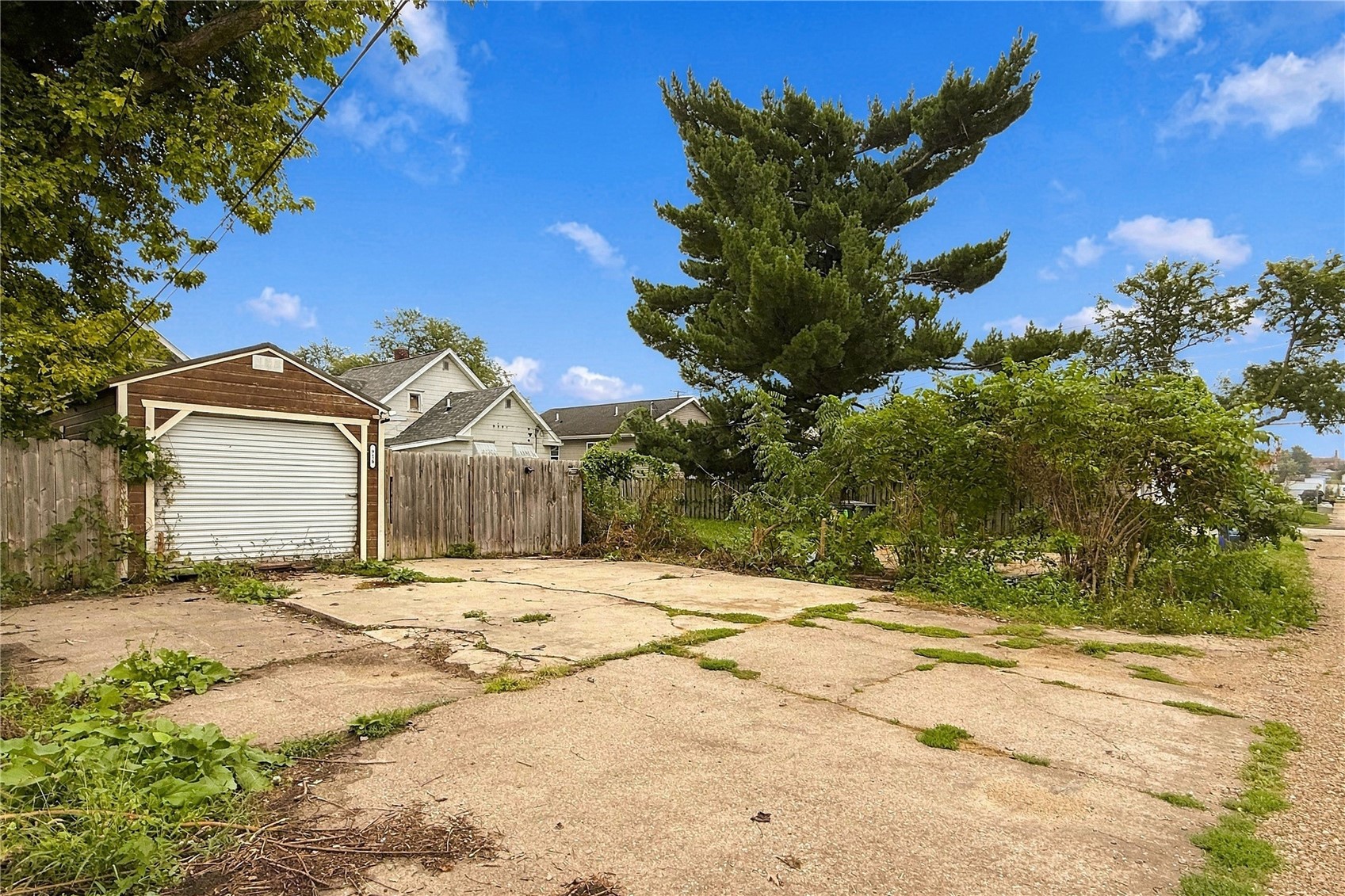 916 9th Street SW Cedar Rapids IA 52404