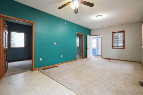 916 9th Street SW Cedar Rapids IA 52404