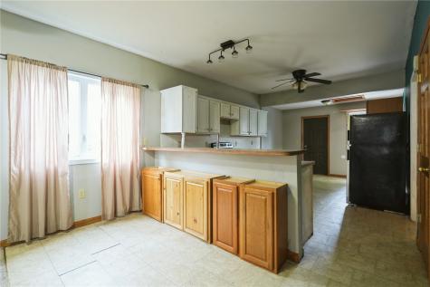 916 9th Street SW Cedar Rapids IA 52404