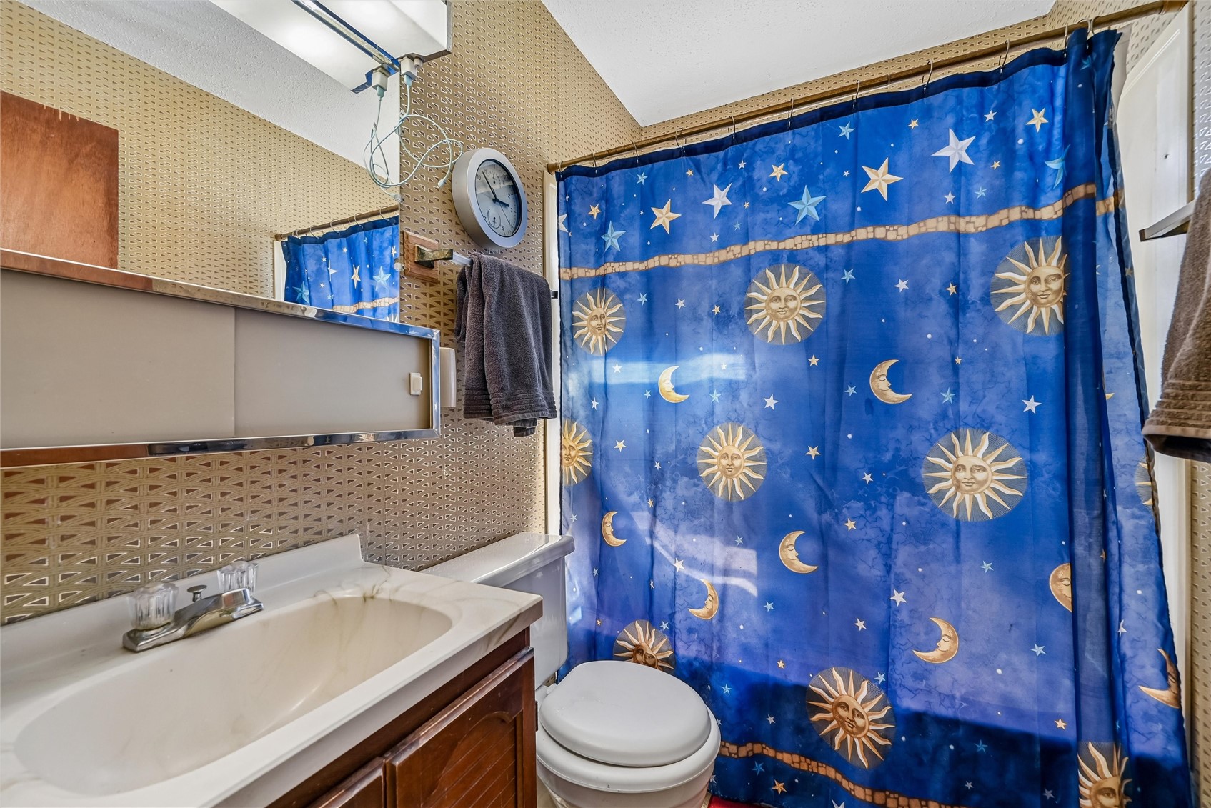 5937 Sharon Lane NW Cedar Rapids IA 52405